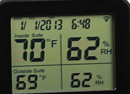 controlling humidity with humidity monitor