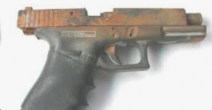 rusted gun